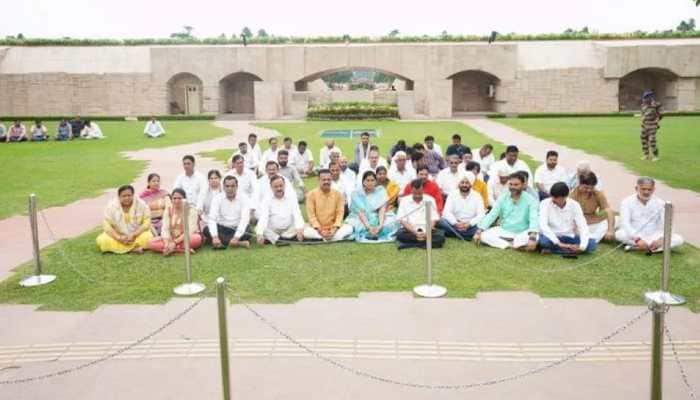 BJP vs AAP: Arvind Kejriwal's show of strength at Rajghat, claims 'Operation Lotus has failed' in Delhi