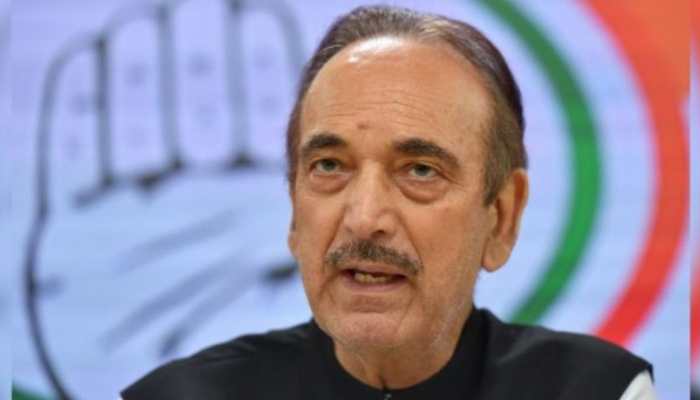 Ahead of CWC meet, Cong leaders reject Azad's criticism of Rahul; BJP says he has asked valid questions 
