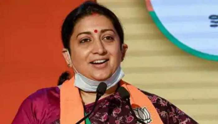 &#039;HELLO?&#039;: Amethi lekhpal who FAILS to recognize Smriti Irani over phone in BIG trouble, faces probe