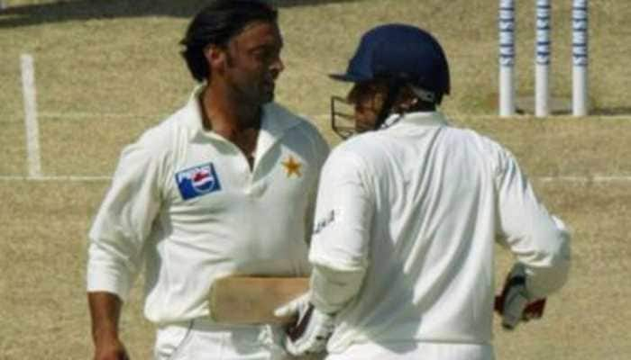 IND vs PAK Asia Cup 2022: Shoaib Akhtar fumes at Virender Sehwag&#039;s &#039;Baap baap hota hai&#039; statement, says THIS to Zee News anchor