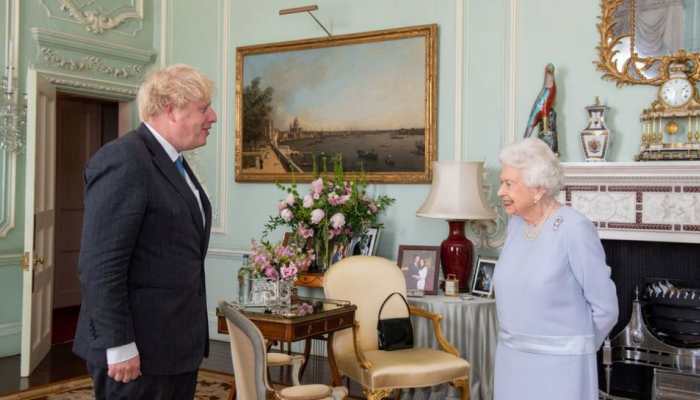 In a first, Queen Elizabeth to appoint new UK PM at her residence in Scotland