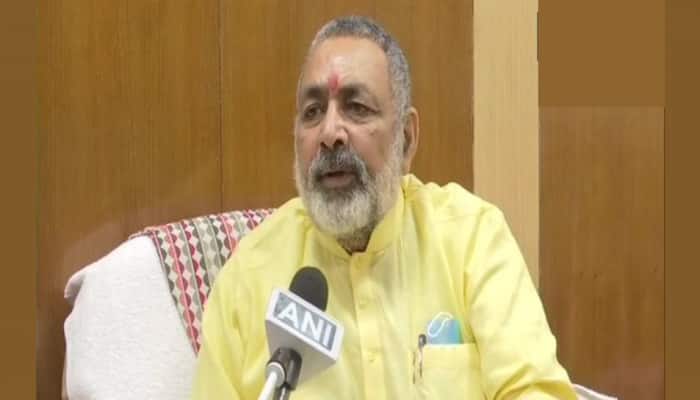 BJP's Giriraj Singh calls for a survey of mosques, madrasas in Bihar