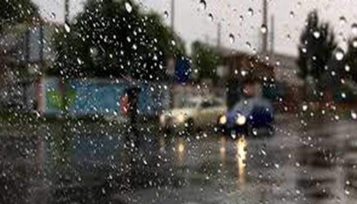 Mumbai witnesses rain after a gap of 3 weeks, heavy showers lash western suburbs - Check forecast