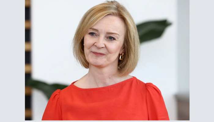 Liz Truss to become new UK PM after defeating Rishi Sunak, pledges to 'cut taxes from day one'