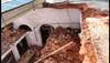 6 injured in building collapse