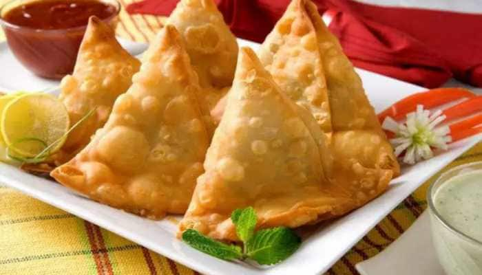 You thought Samosa is a Mughlai dish? Here&#039;s the fact