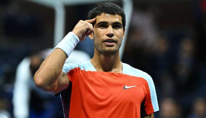 US Open 2022: Carlos Alcaraz becomes YOUNGEST semifinalist since Pete Sampras, beats Jannik Sinner in five sets