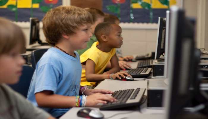 'World on Wheels' to power digital literacy of rural school students 'World on Wheels' to power digital literacy of rural school students