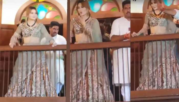 Urvashi Rautela visits Shrimant Bhausaheb Rangari Ganpati Temple in Pune, waves at crowd taking cricketer Rishabh Pant's name - Watch