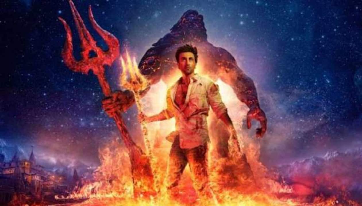 Baal Veer Ka School X Videos - Brahmastra's stunning VFX at par with 'Avengers' and 'Avatar', leaves  audience spell-bound! | Movies News | Zee News