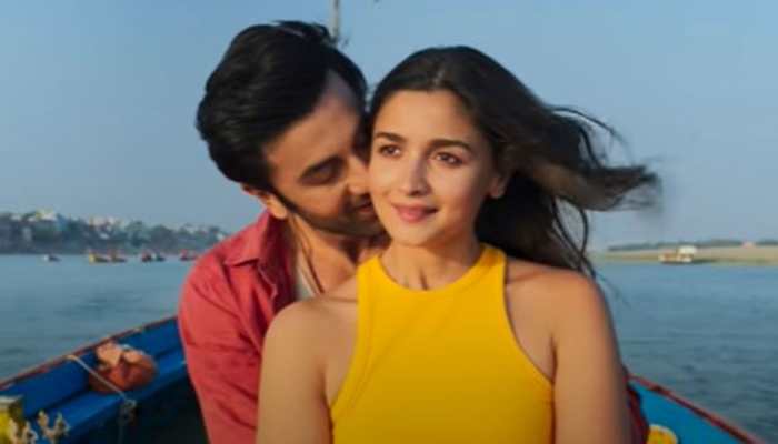 Brahmastra Day 2 collections: Ranbir-Alia starrer continues to rule the box office, earns Rs 42 cr! 
