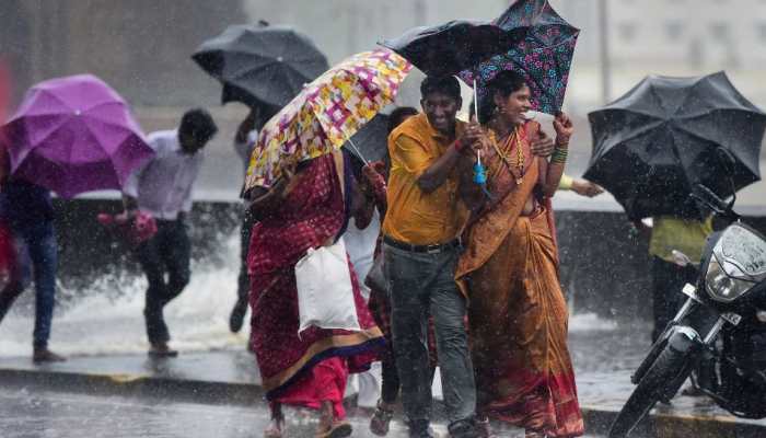 IMD issues orange, yellow warning for heavy rainfall in parts of Odisha, Maharashtra and other states - Check weather updates 