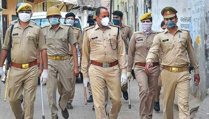 Two Dalit teenage sisters found hanging from tree in UP&#039;s Lakhimpur Kheri; Oppn slams Yogi Adityanath govt