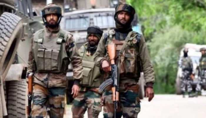 J&amp;K police kill two AGuH terrorists, involved in the killing of migrants, in Nowgam area of Srinagar  