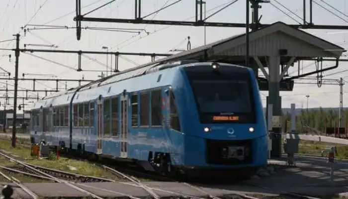 Indian Railways: India to get first-ever hydrogen train by 2023, says ...