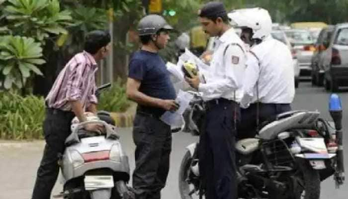 Delhi Police arrests 141 drivers, seizes THESE many vehicles for traffic rule violations