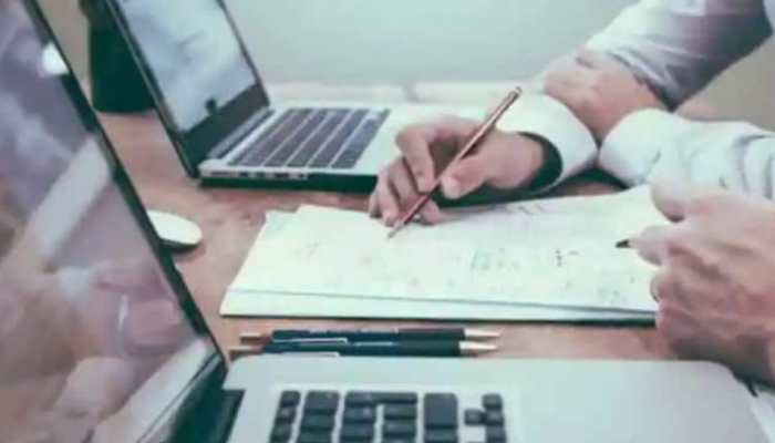 UnfoldU's digital initiative aims to help 1 crore schools, Jio supports move