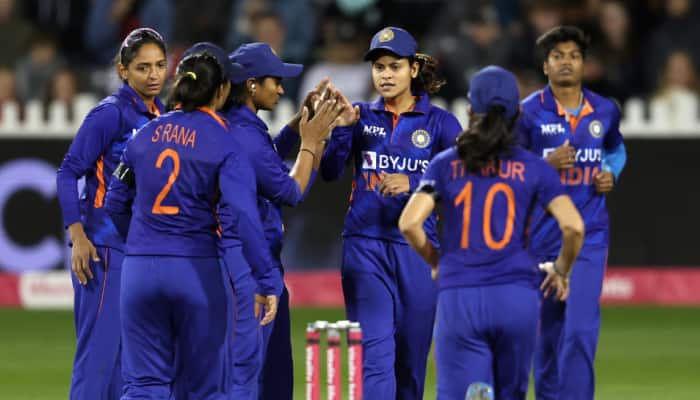 IND-W vs ENG-W Dream11 Team Prediction, Match Preview, Fantasy Cricket Hints: Captain, Probable Playing 11s, Team News; Injury Updates For Today’s IND-W vs ENG-W 1st ODI match at the County Ground, 3:30 PM IST, September 18