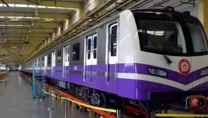 Durga Puja 2022: Kolkata Metro to run train services all night for devotees on THESE days