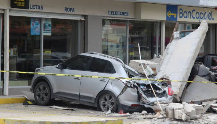 Major earthquake of 7.7 magnitude strikes Mexico's Pacific coast; one dead