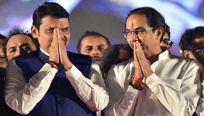 &#039;You tried for two and a half years to FINISH me, BUT...&#039;: Devendra Fadnavis ATTACKS Uddhav Thackeray in his SIGNATURE style