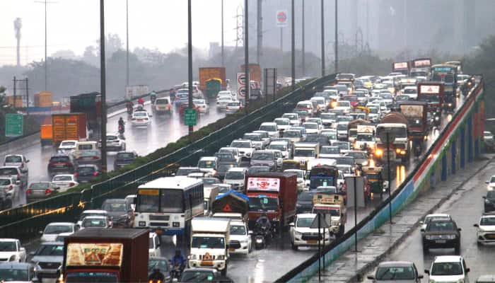 Heavy rainfall in Gurugram leads to massive traffic jams; authorities ask offices to work from home on Friday