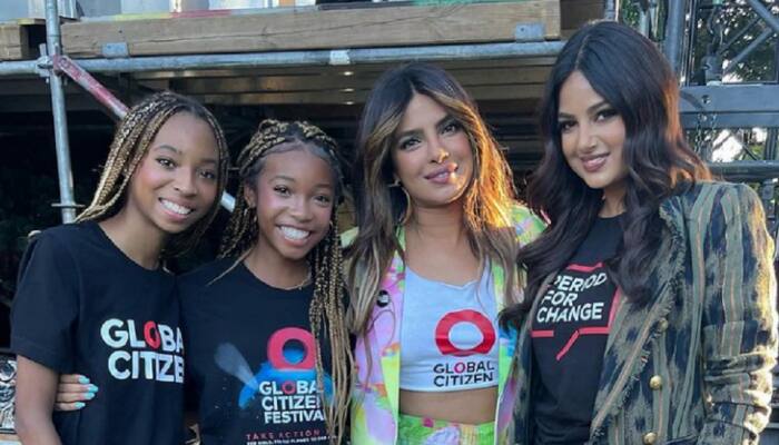 'Two influential women' Harnaaz Sandhu and Priyanka Chopra pose together, PIC goes viral!