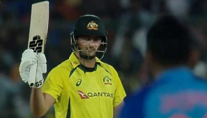 &#039;Tim David unleashed&#039;, Twitterati&#039;s can&#039;t keep calm as Mumbai Indians batter smashes fifty in India vs Australia 3rd T20I