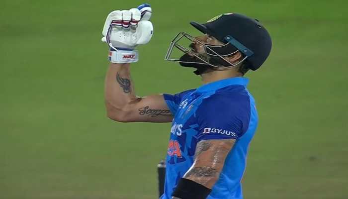 Virat Kohli overtakes Rahul Dravid in THIS elite list of batters of Team India