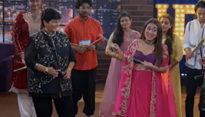 Falguni Pathak&#039;s anger over Neha Kakkar a publicity stunt? Duo shares stage amid feud- WATCH