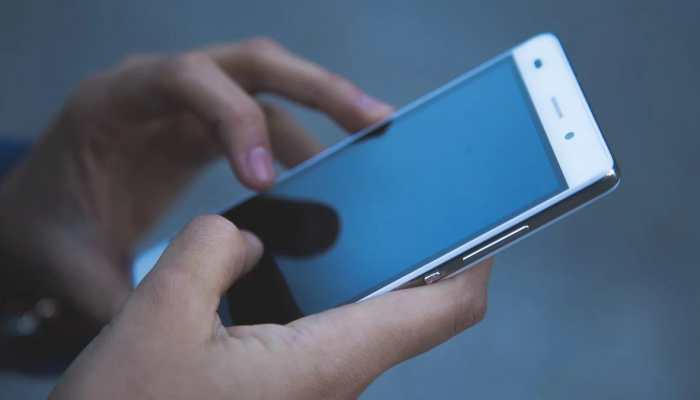 Did your SIM stop working? Know how your simple mistake helps scammers siphon off money from your bank account using SIM Swap