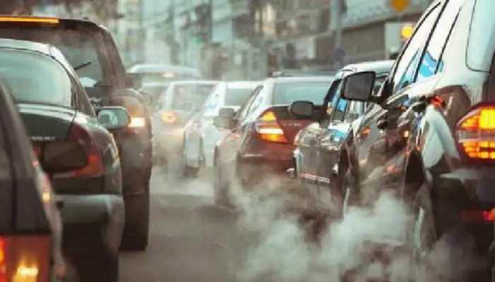 'Rs 60 or Rs 10,000' Delhi Traffic Police urges drivers to get PUC for vehicles with a TWIST