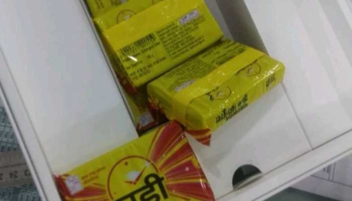 Shopper claims to get packets of detergent instead of laptop during big billion days sale; Flipkart replies