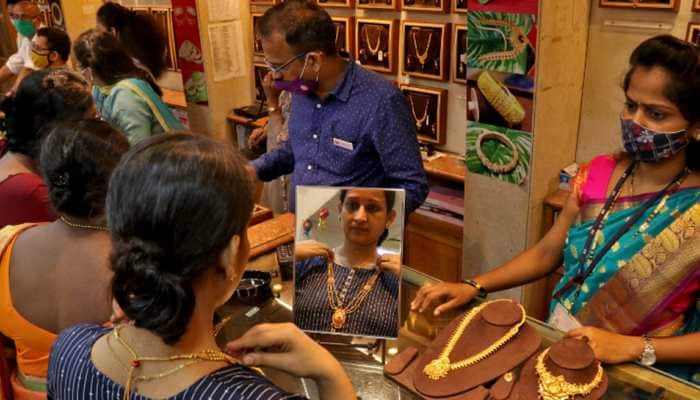 Gold Price today, 29 September 2022: Gold, silver prices jump on fourth day of Navratri, check latest rates in your city