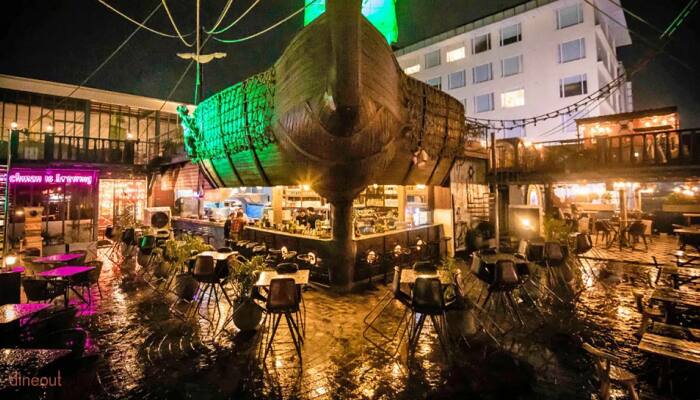 Looking for the best theme-based cafe for your next party, 'The Flying Dutchman' is your perfect choice!