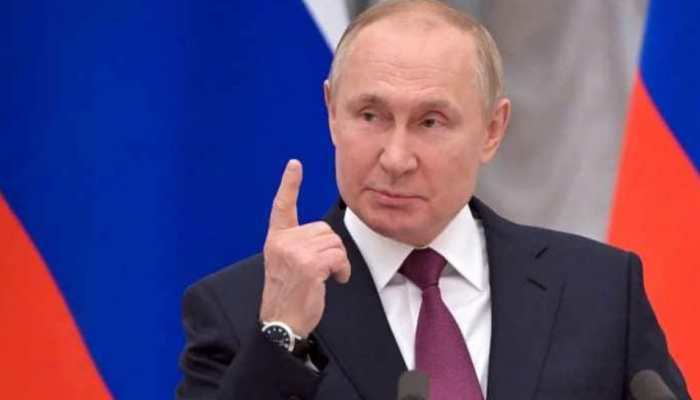 In annexation speech, Vladimir Putin bashes the West for 'plundering of India'