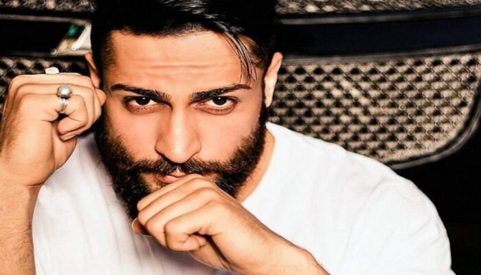 Shalin Bhanot archives all his Instagram posts, shares a black image ahead of 'Bigg Biss 16'