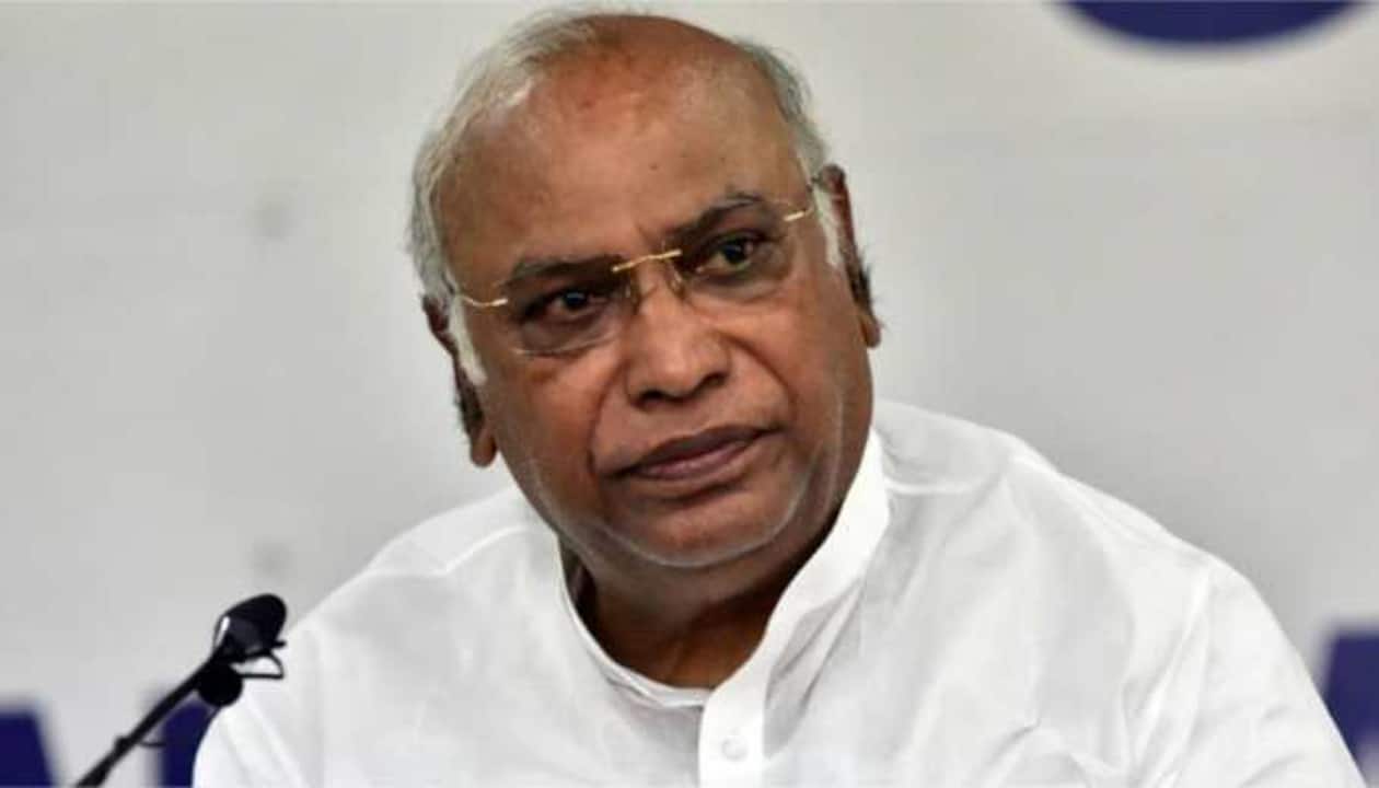 Who will replace Mallikarjun Kharge as Leader of Opposition in Rajya Sabha? Read here | India News | Zee News