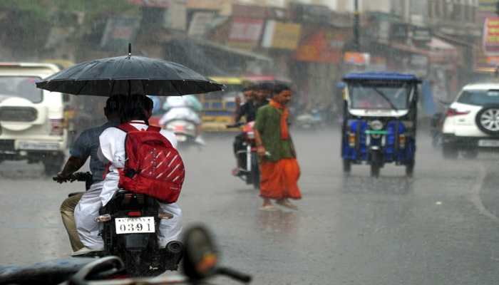 IMD predicts heavy rainfall over THESE states- Read full weather report here