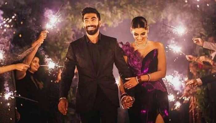 Team India and Mumbai Indians pacer Jasprit Bumrah is married to India sports presenter Sanjana Ganesan. Bumrah and Sanjana got married in Goa back in 2021. (Source: Twitter)