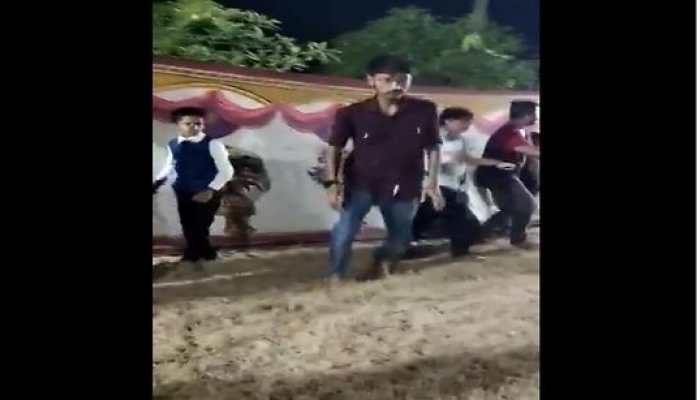 SHOCKING! 21 Year old Man Collapses &amp; Dies while performing Garba in Gujarat’s Anand- WATCH