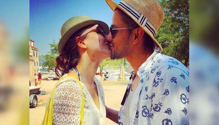Kunal Kemmu wishes his 'forever sunshine' Soha Ali Khan on birthday, Inaaya makes adorable card for her 'mama'
