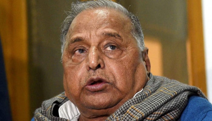 Mulayam Singh Yadav remains critical, is on life-saving drugs: Medanta Hospital 