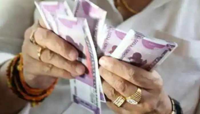 Festive Bonanza for senior citizens! THIS bank extends the date of senior citizen's FDs