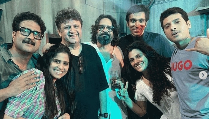 Pratik Gandhi, Divyenndu Sharma, Saiyami Kher wrap &#039;Agni&#039; shoot, share glimpse