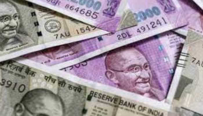 Rupee falls 16 paise to all-time low of 82.33 against US dollar in early trade