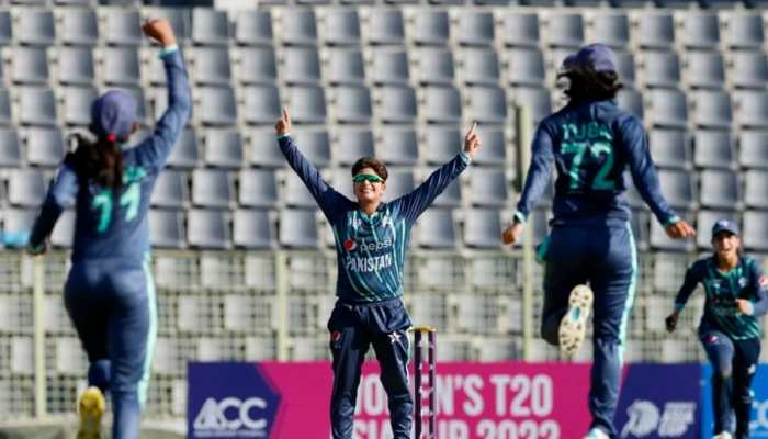 Women Asia Cup 2022: &#039;Pathetic&#039;, Fans not happy as Pakistan stun India by 13 runs to create history