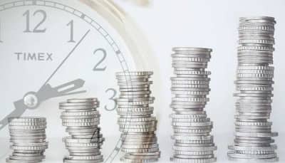 Senior Citizen FD Rates 2022: SBI vs Post Office vs ICICI vs Axis vs Union Bank fixed deposit interest rates