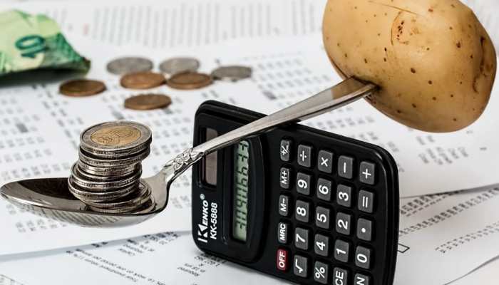 Personal Finance Tips: Do's and Don'ts of money management to keep goals on track and crisis at bay