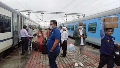 Vande Bharat train suffers jammed wheel on Delhi-Varanasi route, passengers shifted to Shatabdi